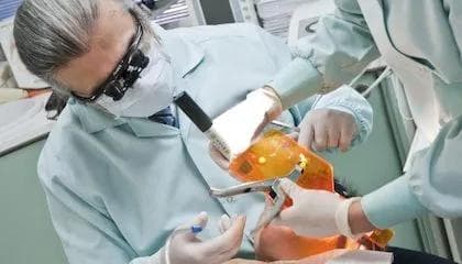 Damon tannregulering for voksne